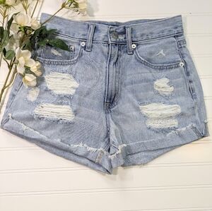 Aeropostal Light Wash Distressed Mom Short